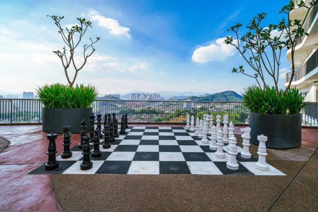 10Mins To Klcc W Lrt+Mall+Netflix Muji Urban Куала-Лумпур Экстерьер фото