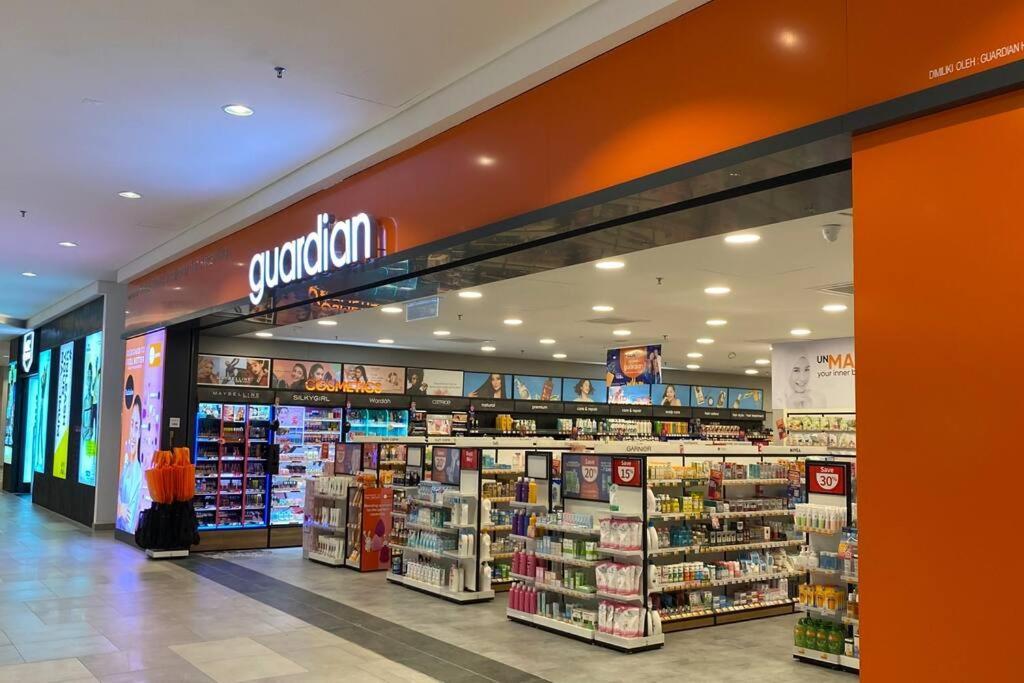 10Mins To Klcc W Lrt+Mall+Netflix Muji Urban Куала-Лумпур Экстерьер фото