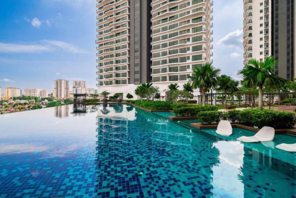 10Mins To Klcc W Lrt+Mall+Netflix Muji Urban Куала-Лумпур Экстерьер фото