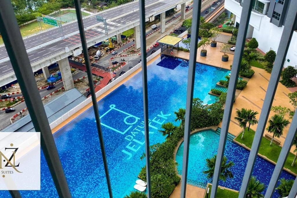 10Mins To Klcc W Lrt+Mall+Netflix Muji Urban Куала-Лумпур Экстерьер фото